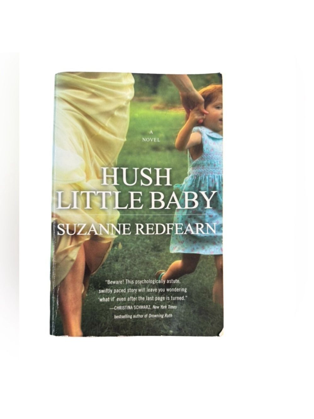 3/$15📚📖 / Hush Little Baby by Suzanne Redfearn